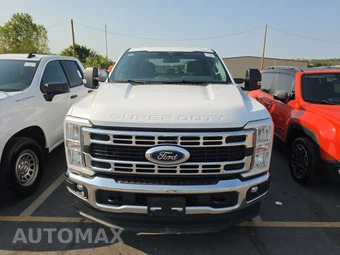 2025 Ford Super Duty F-250 XLT Crew Cab Long Bed - miniatura 2