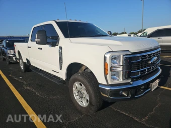 2025 Ford Super Duty F-250 XLT Crew Cab Long Bed - miniatura 3