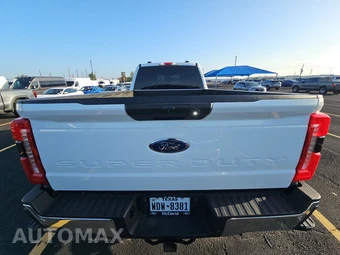 2025 Ford Super Duty F-250 XLT Crew Cab Long Bed - miniatura 5