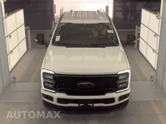 2025 Ford Super Duty F-250 XLT Crew Cab Long Bed - miniatura 2