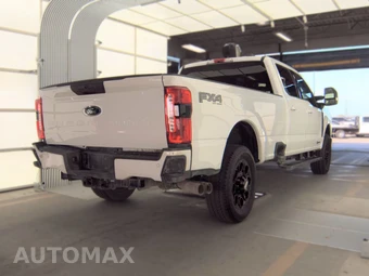 2025 Ford Super Duty F-250 XLT Crew Cab Long Bed - miniatura 4