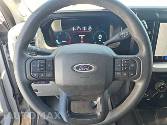 2025 Ford Super Duty F-250 XLT Crew Cab Long Bed - miniatura 10