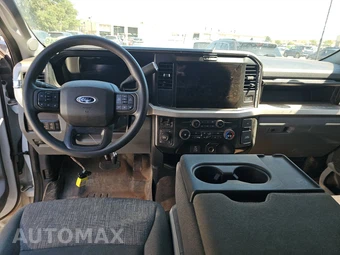 2025 Ford Super Duty F-250 XLT Crew Cab Long Bed - miniatura 11