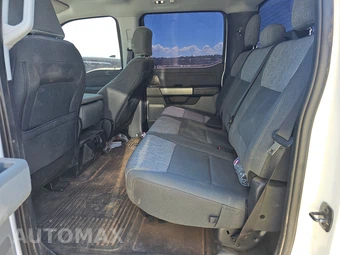 2025 Ford Super Duty F-250 XLT Crew Cab Long Bed - miniatura 13