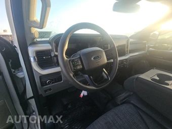 2025 Ford Super Duty F-250 XLT Crew Cab Long Bed - miniatura 11