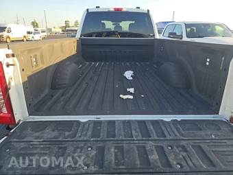 2025 Ford Super Duty F-250 XLT Crew Cab Long Bed - miniatura 17