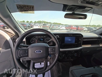 2025 Ford Super Duty F-250 XLT Crew Cab Long Bed - miniatura 11