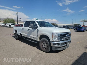 2025 Ford Super Duty F-250 XLT Crew Cab Long Bed - miniatura 3