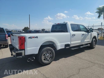 2025 Ford Super Duty F-250 XLT Crew Cab Long Bed - miniatura 4