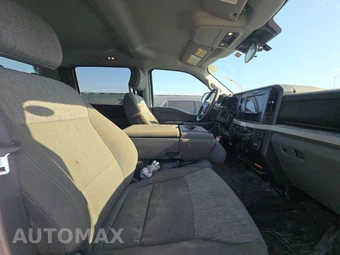 2025 Ford Super Duty F-250 XLT Crew Cab Long Bed - miniatura 8