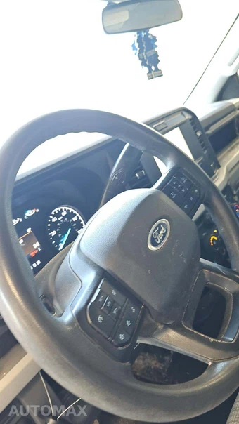 2025 Ford Super Duty F-250 XLT Crew Cab Medium Bed - miniatura 21