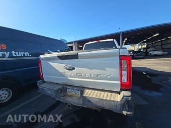 2025 Ford Super Duty F-250 XLT Crew Cab Medium Bed - miniatura 5