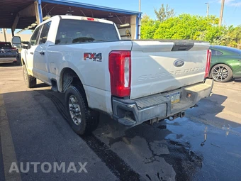 2025 Ford Super Duty F-250 XLT Crew Cab Medium Bed - miniatura 6