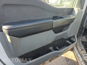 2025 Ford Super Duty F-250 XLT Crew Cab Medium Bed - miniatura 9