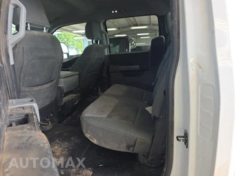 2025 Ford Super Duty F-250 XLT Crew Cab Medium Bed - miniatura 13