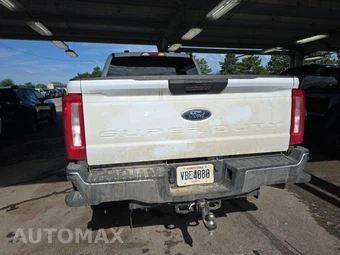 2025 Ford Super Duty F-250 XLT Crew Cab Medium Bed - miniatura 5