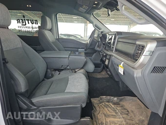2025 Ford Super Duty F-250 XLT Crew Cab Medium Bed - miniatura 8
