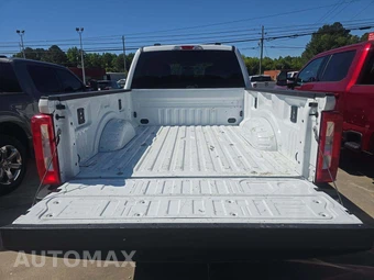 2025 Ford Super Duty F-250 XLT Crew Cab Medium Bed - miniatura 14