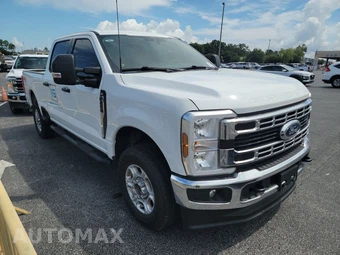 2025 Ford Super Duty F-250 XLT Crew Cab Medium Bed - miniatura 3
