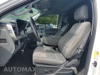 2025 Ford Super Duty F-250 XLT Crew Cab Medium Bed - miniatura 7