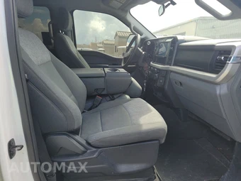 2025 Ford Super Duty F-250 XLT Crew Cab Medium Bed - miniatura 8