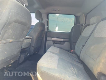 2025 Ford Super Duty F-250 XLT Crew Cab Medium Bed - miniatura 13