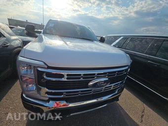 2025 Ford Super Duty F-250 XLT Crew Cab Medium Bed - miniatura 2
