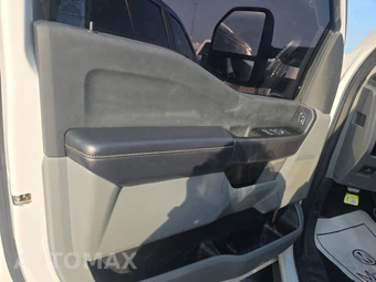 2025 Ford Super Duty F-250 XLT Crew Cab Medium Bed - miniatura 9