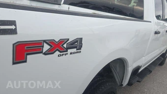 2025 Ford Super Duty F-250 XLT Crew Cab Medium Bed - miniatura 18