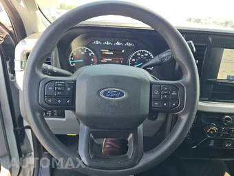 2025 Ford Super Duty F-250 XLT Crew Cab Medium Bed - miniatura 10