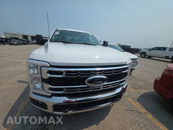 2025 Ford Super Duty F-250 XLT Crew Cab Medium Bed - miniatura 2