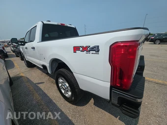 2025 Ford Super Duty F-250 XLT Crew Cab Medium Bed - miniatura 6