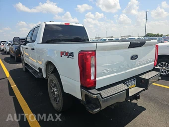 2025 Ford Super Duty F-250 XLT Crew Cab Medium Bed - miniatura 6