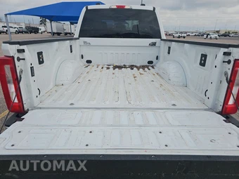 2025 Ford Super Duty F-250 XLT Crew Cab Medium Bed - miniatura 16