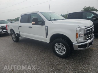 2025 Ford Super Duty F-250 XLT Crew Cab Medium Bed - miniatura 3
