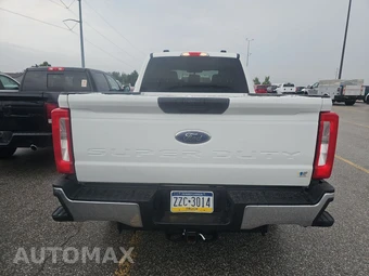 2025 Ford Super Duty F-250 XLT Crew Cab Medium Bed - miniatura 5