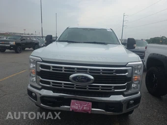 2025 Ford Super Duty F-250 XLT Crew Cab Medium Bed - miniatura 2