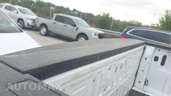 2025 Ford Super Duty F-250 XLT Crew Cab Medium Bed - miniatura 24