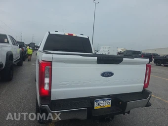 2025 Ford Super Duty F-250 XLT Crew Cab Medium Bed - miniatura 5