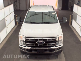 2025 Ford Super Duty F-250 XLT Crew Cab Medium Bed - miniatura 2