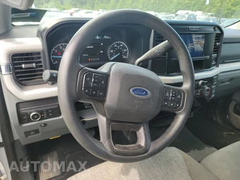2025 Ford Super Duty F-250 XLT Crew Cab Medium Bed - miniatura 10