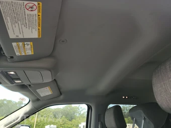 2025 Ford Super Duty F-250 XLT Crew Cab Medium Bed - miniatura 18