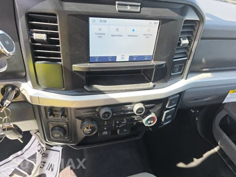 2025 Ford Super Duty F-250 XLT Crew Cab Medium Bed - miniatura 11