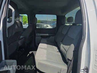 2025 Ford Super Duty F-250 XLT Crew Cab Medium Bed - miniatura 13