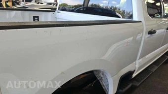 2025 Ford Super Duty F-250 XLT Crew Cab Medium Bed - miniatura 23