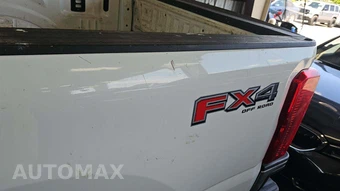 2025 Ford Super Duty F-250 XLT Crew Cab Medium Bed - miniatura 28