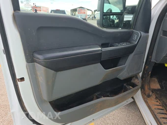 2025 Ford Super Duty F-250 XLT Crew Cab Medium Bed - miniatura 9