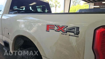 2025 Ford Super Duty F-250 XLT Crew Cab Medium Bed - miniatura 19