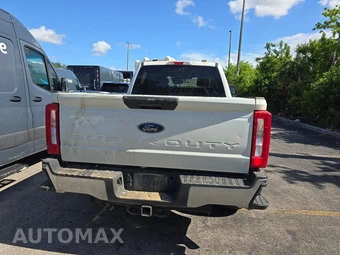 2025 Ford Super Duty F-250 XLT Crew Cab Medium Bed - miniatura 5