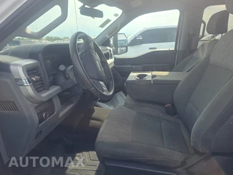 2025 Ford Super Duty F-250 XLT Crew Cab Medium Bed - miniatura 7